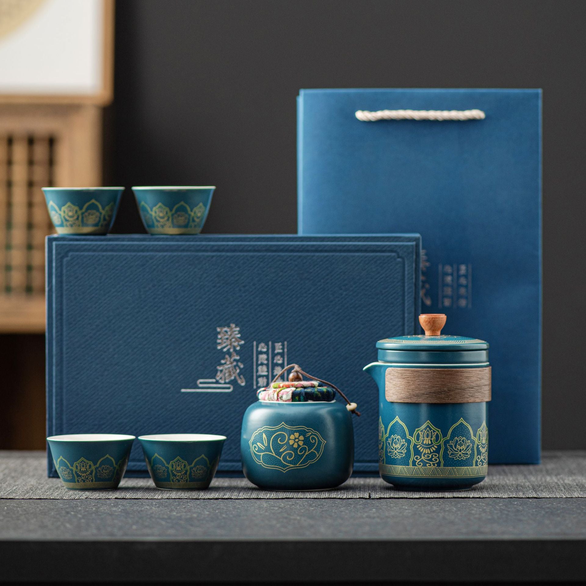 Travel Tea Set Portable Kung Fu Tea Set Outdoor Quick Tea Cup