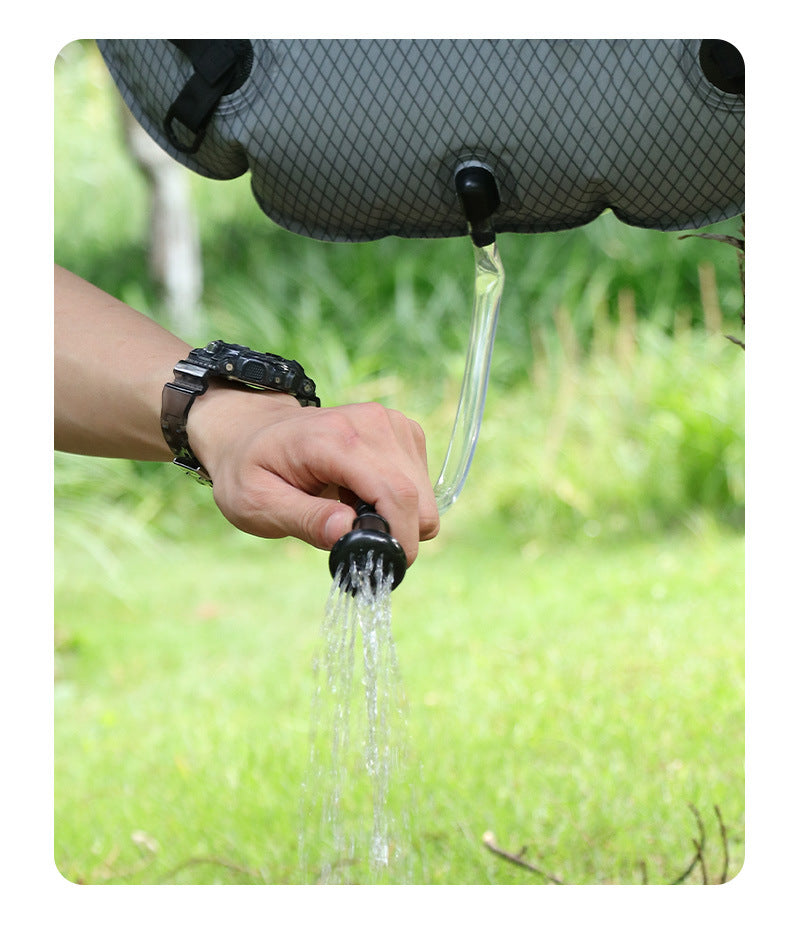 Solar Portable Shower Bag, 5 Gal/20L Solar Heating Outdoor Camping Shower Bag with On-Off Switchable Shower Head&Removable Hose Suitable for Camping, Hiking, Travel, Beach Swimming